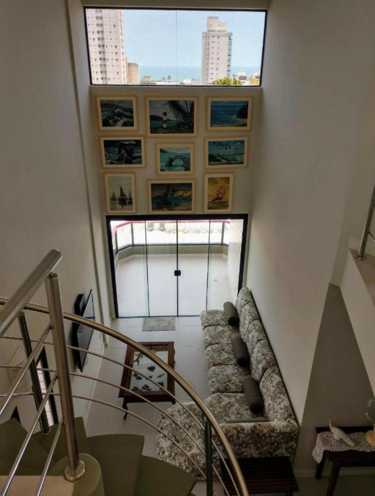 Triplex Apartment *